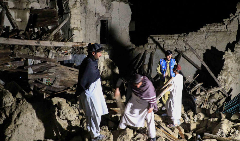افغانستان میں ہولناک زلزلہ: 250 ہلاکتیں، 500 زخمی،دیہات ملبے میں تبدیل